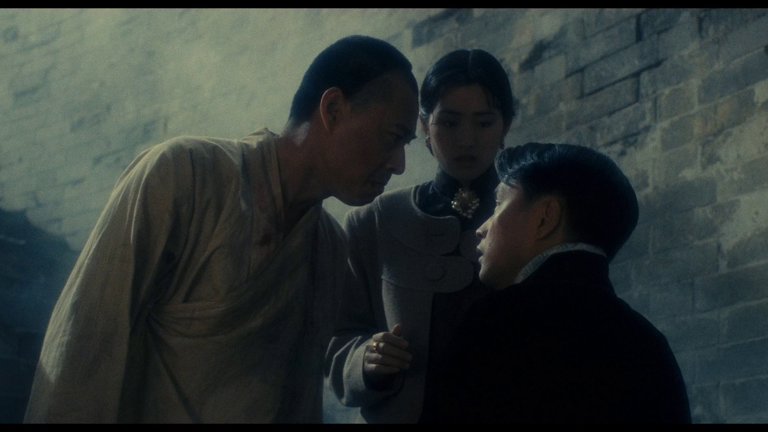Screen capture from Farewell My Concubine