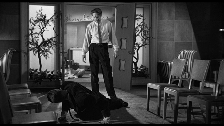 Screen capture from The Garment Jungle