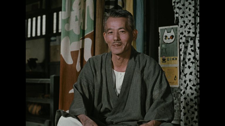 Screen capture from A Story of Floating Weeds / Floating Weeds: Two Films by Yasujiro Ozu