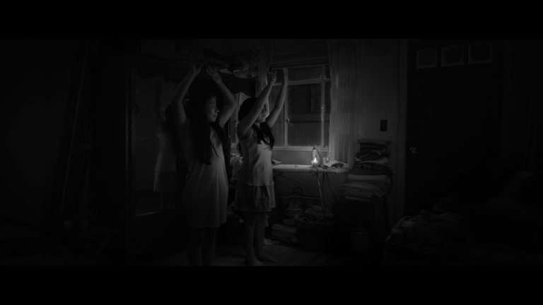 Screen capture from Roma