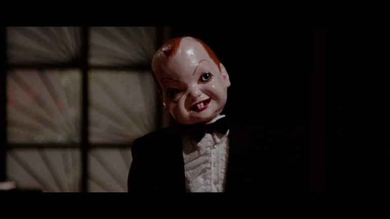Screen capture from Deep Red