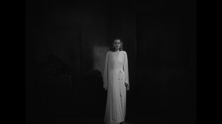Screen capture from I Walked with a Zombie / The Seventh Victim: Produced by Val Lewton