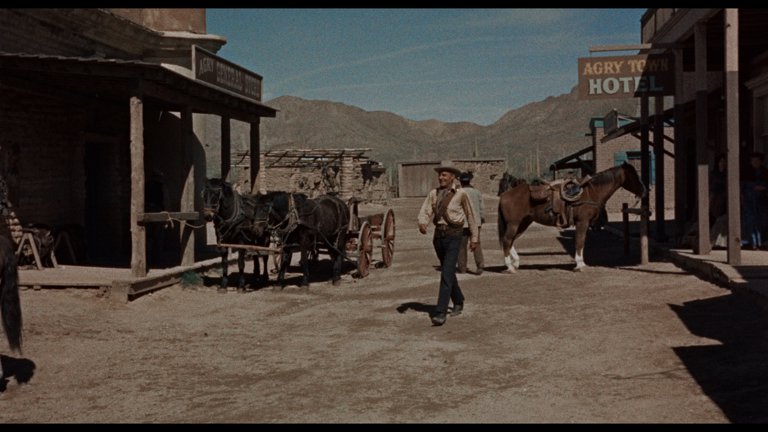 Screen capture from The Ranown Westerns: Five Films Directed by Budd Boetticher