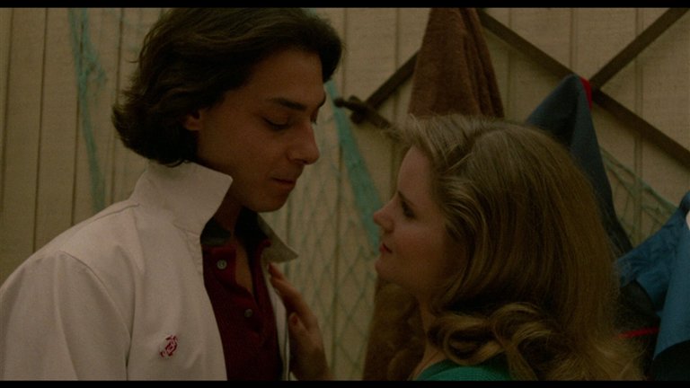 Screen capture from Fast Times at Ridgemont High