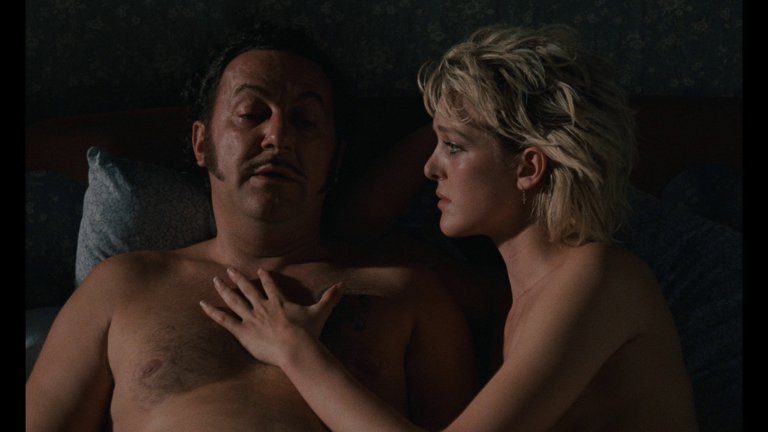 Screen capture from Tchao pantin