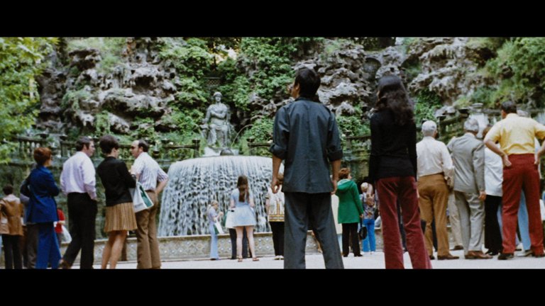 Screen capture from Bruce Lee: His Greatest Hits