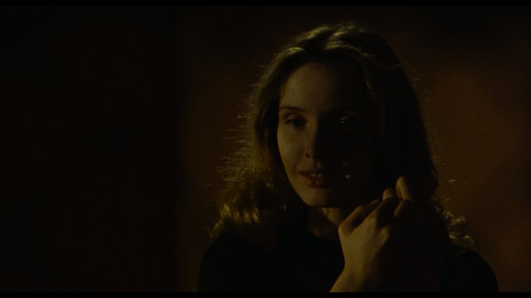 Screen capture from Three Colors: White
