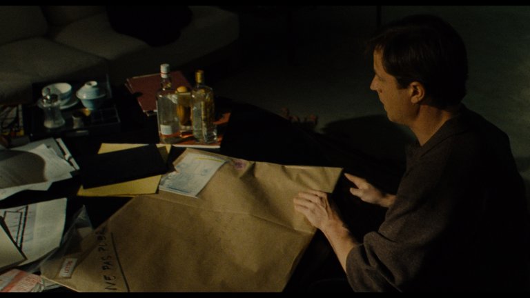 Screen capture from Three Colors: Blue