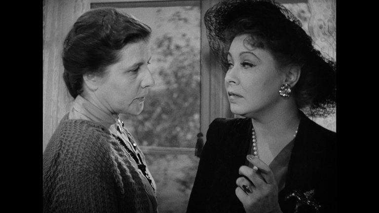 Screen capture from Ingmar Bergman Volume One