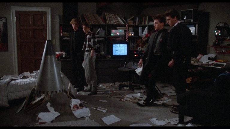 Screen capture from Weird Science
