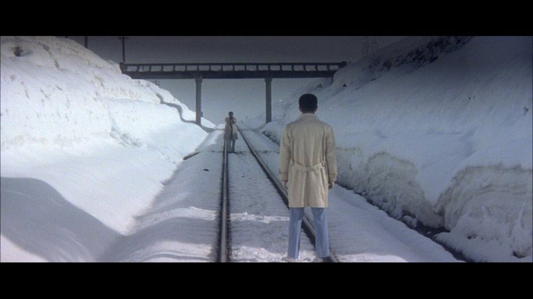 Screen capture from Tokyo Drifter
