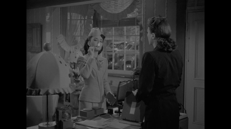 Screen capture from Mildred Pierce