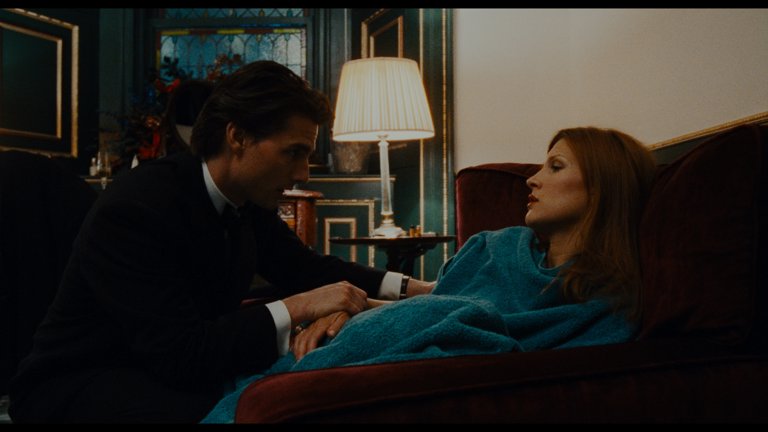 Screen capture from Eyes Wide Shut
