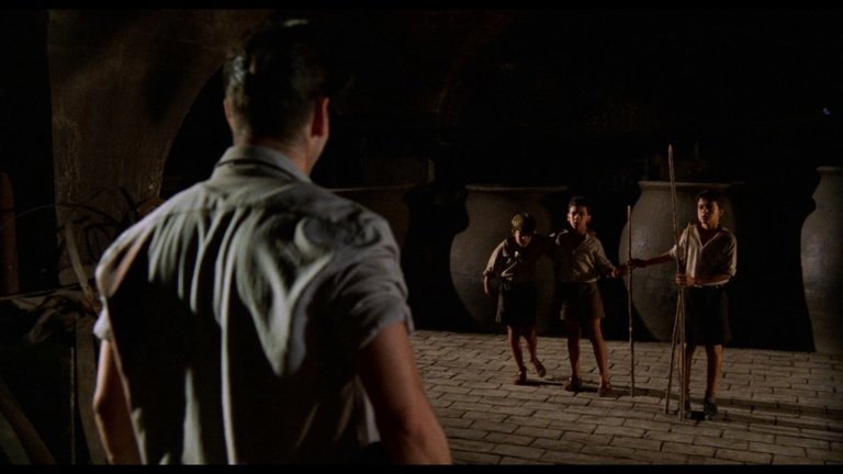 Screen capture from Trilogía de Guillermo del Toro