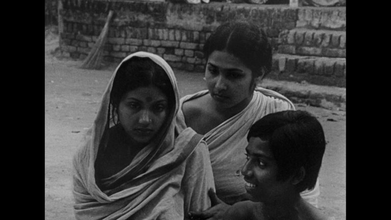Screen capture from A River Called Titas / Dry Summer