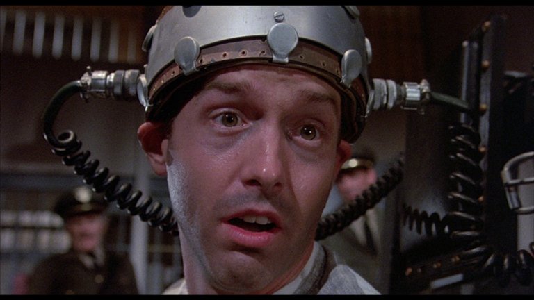 Screen capture from Crimewave
