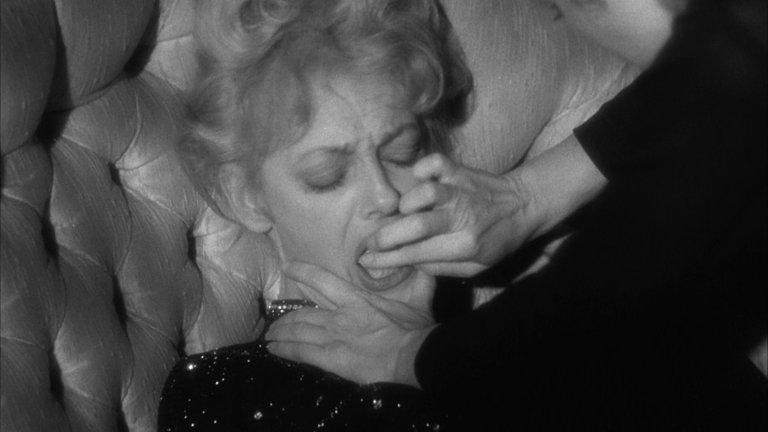 Screen capture from The Naked Kiss