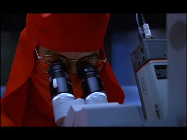 Screen capture from Dead Ringers