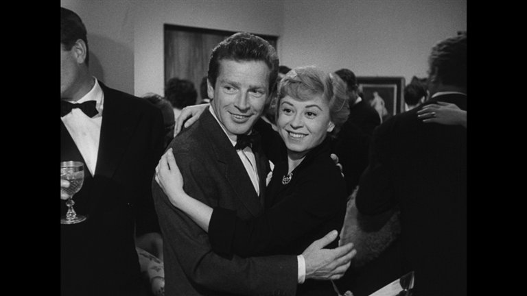 Screen capture from Essential Fellini