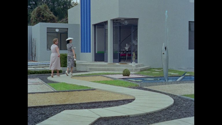 Screen capture from Mon oncle