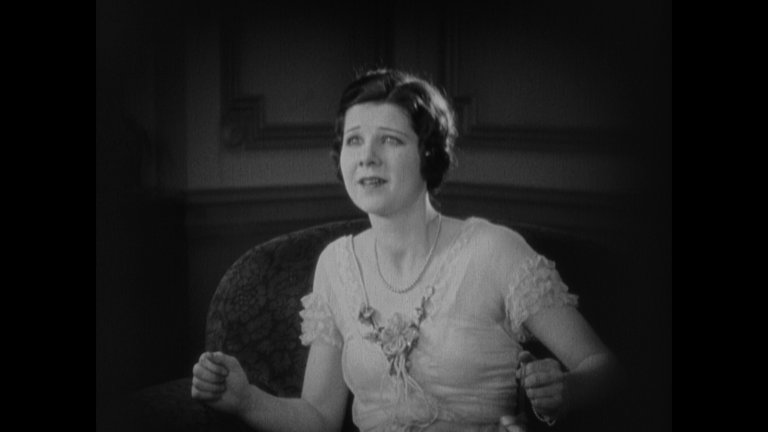 Screen capture from Freaks / The Unknown / The Mystic: Tod Browning’s Sideshow Shockers