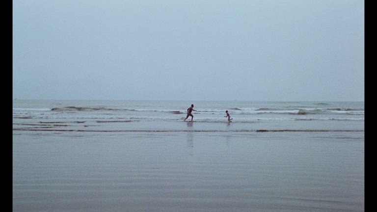 Screen capture from Chocolat