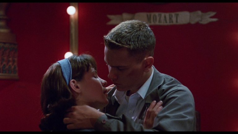 Screen capture from Dogfight