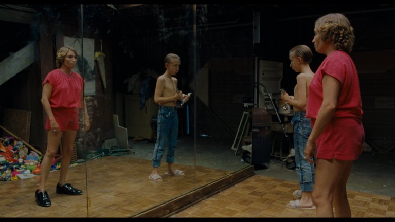 Screen capture from Gummo