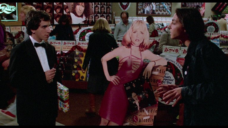 Screen capture from Fast Times at Ridgemont High