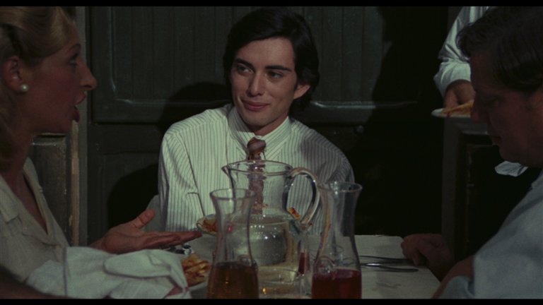 Screen capture from Essential Fellini
