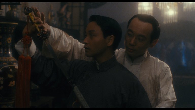 Screen capture from Farewell My Concubine