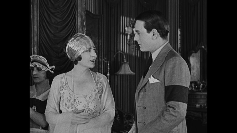 Screen capture from A Woman of Paris