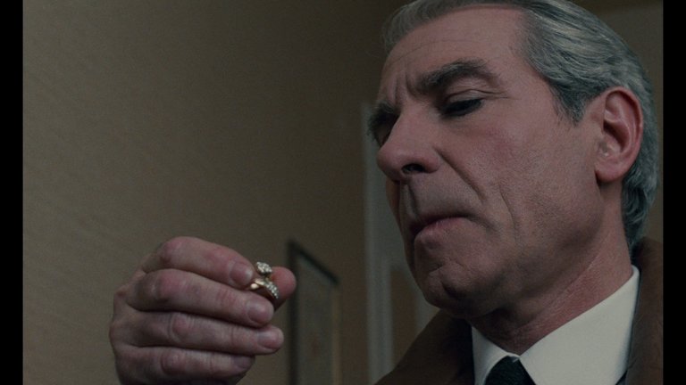 Screen capture from Cop Au Vin (Poulet au vinaigre)