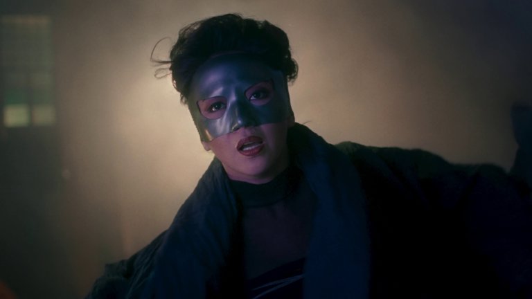 Screen capture from The Heroic Trio / Executioners