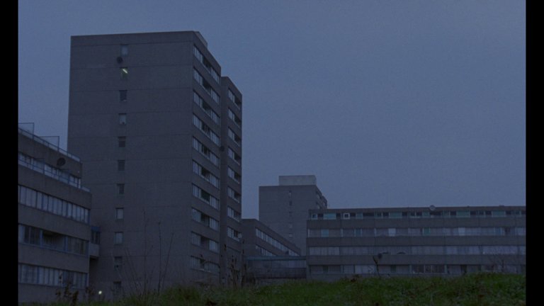 Screen capture from Nil by Mouth