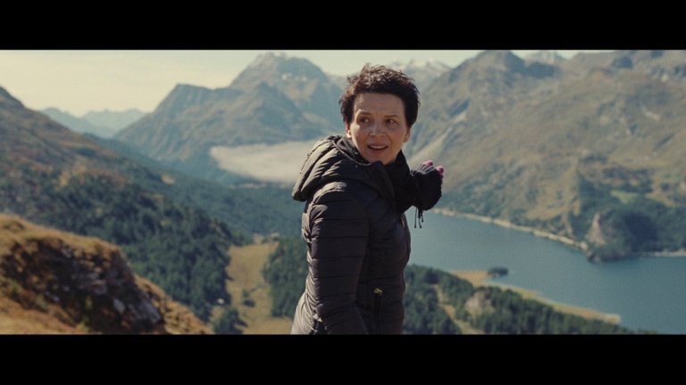 Screen capture from Clouds of Sils Maria