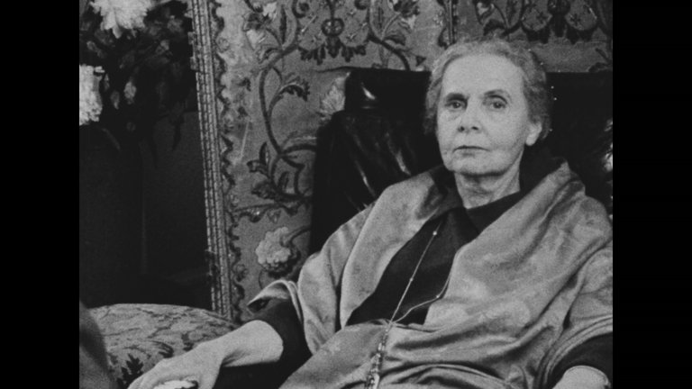Screen capture from The Complete Films of Agnès Varda