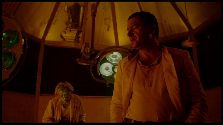 Screen capture from The Element of Crime