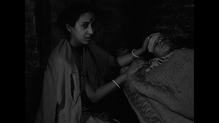 Screen capture from Pather Panchali