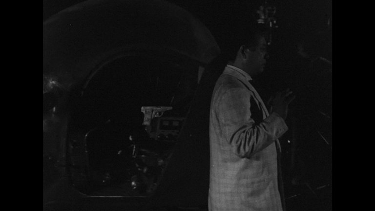 Screen capture from The Invisible Man Appears/The Invisible Man Vs. The Human Fly