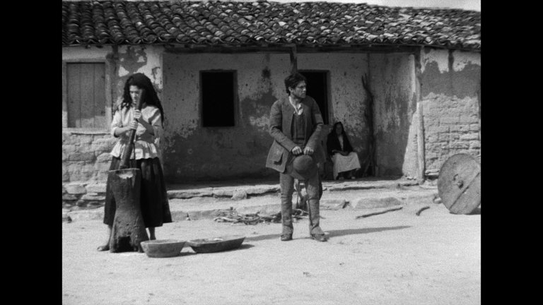 Screen capture from Black God, White Devil