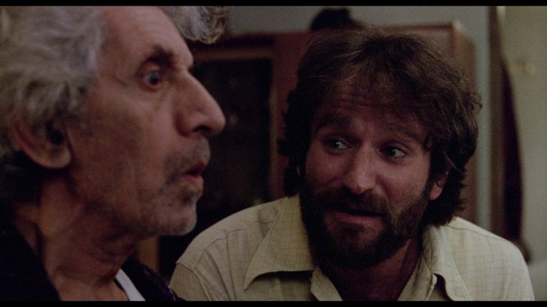 Screen capture from Moscow on the Hudson