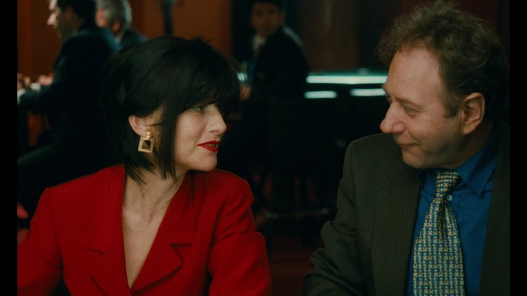 Screen capture from The Swindle