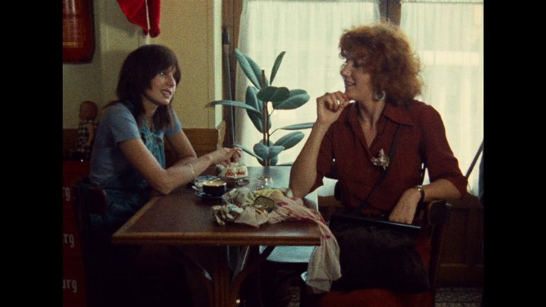 Screen capture from Céline and Julie Go Boating