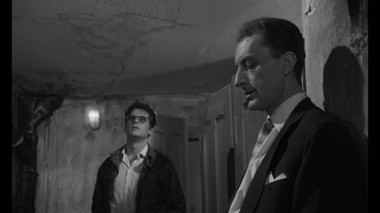 Screen capture from Ashes and Diamonds