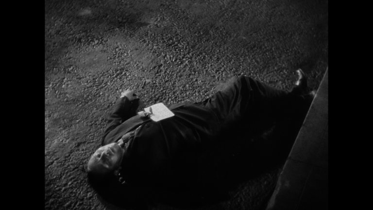 Screen capture from Scarface