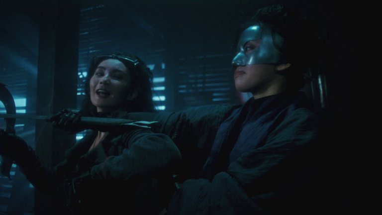 Screen capture from The Heroic Trio / Executioners