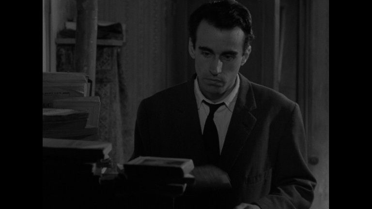 Screen capture from Pickpocket