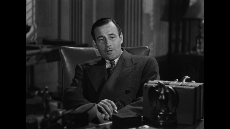 Screen capture from I Walked with a Zombie / The Seventh Victim: Produced by Val Lewton