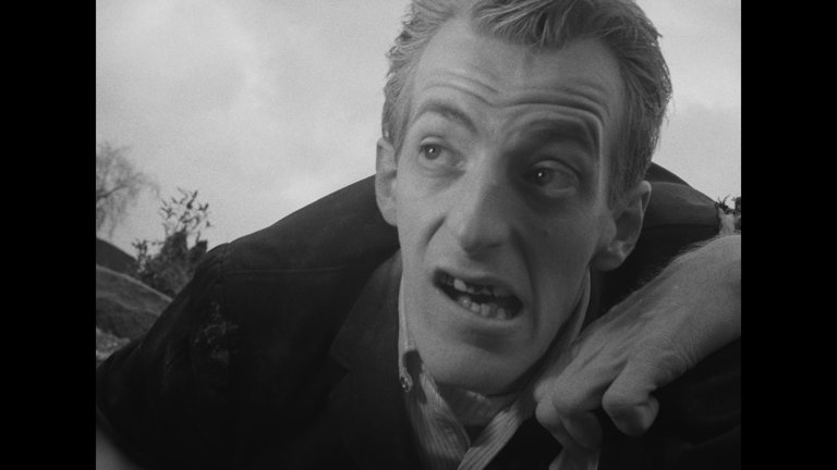 Screen capture from Night of the Living Dead